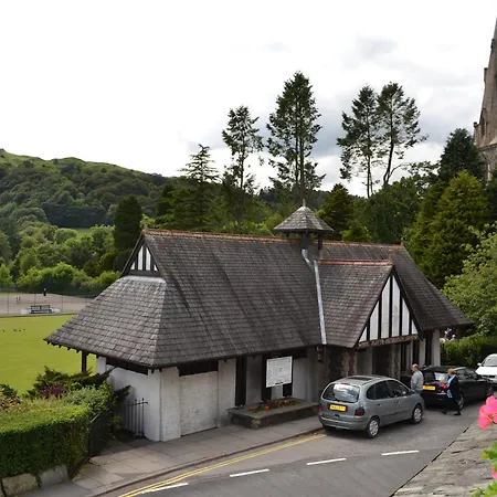 Fell View * Ambleside